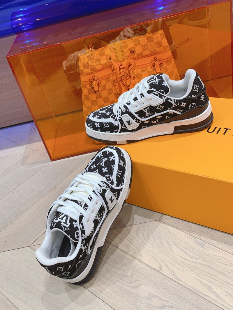 Louis Vuitton Trainer Sneaker